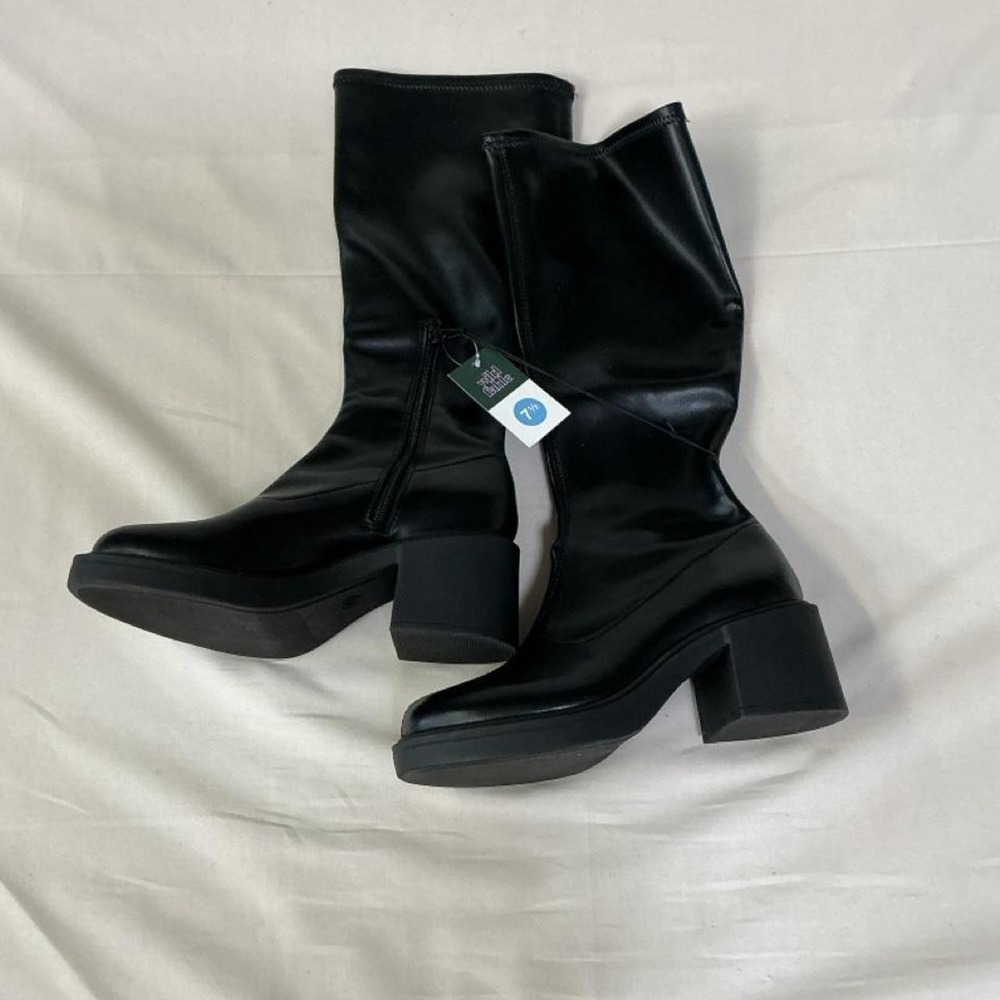 Wild Fable black‎ platform ankle boots